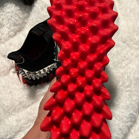 Brand New With Tags Marvel x CL shoes! - Picture 4 of 10